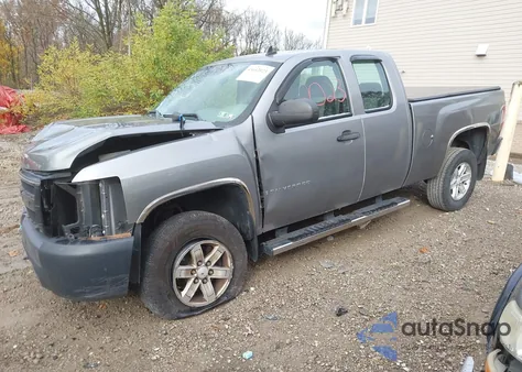 2008 Chevrolet Silverado 1500 Work Truck from USA, damaged, VIN 2GCEC190981327874